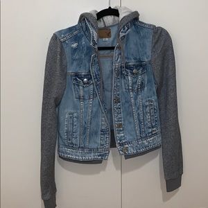 American Eagle Hooded Denim Sweater cropped jacket